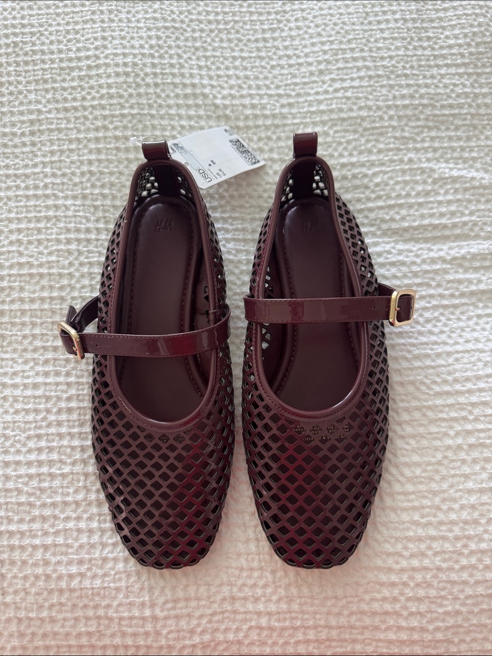 H&M Women’s Dark Burgundy Lattice Mary Jane Flats
